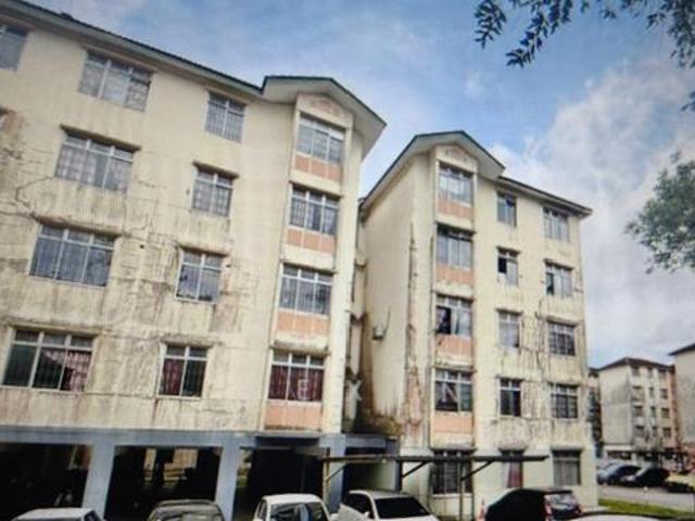 Flat for sale in Bukit Ledang, Johor