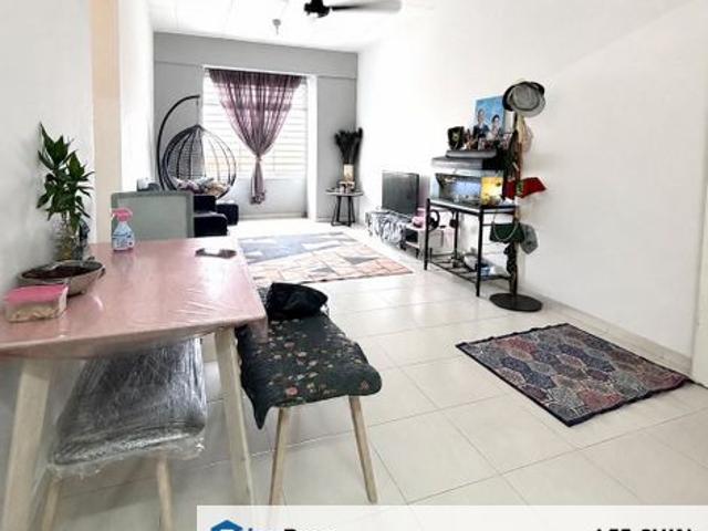 Flat for sale in Bukit Ledang, Johor