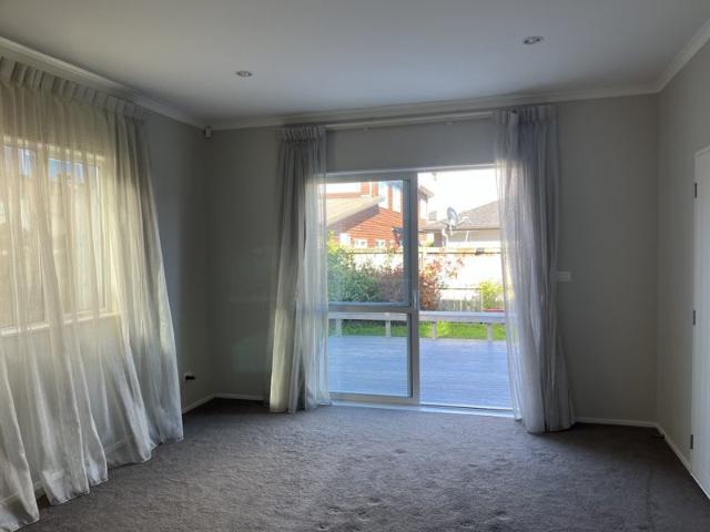 Apartment for rent in Ormiston, Howick