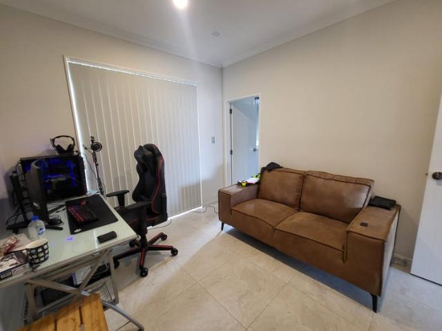 Apartment for rent in Donegal Glen, Howick