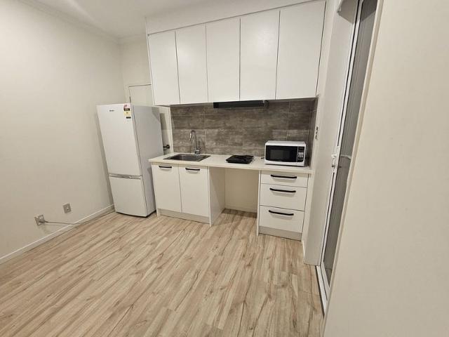 Apartment for rent in Howick, Oroua County