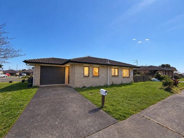 Apartment for rent in Donegal Park, Howick