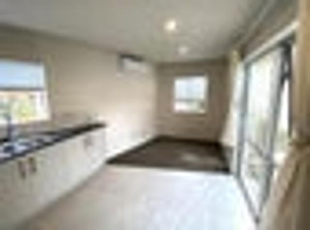 House for rent in Howick, Oroua County