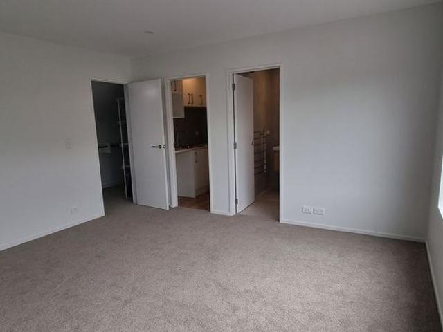 House for rent in Howick, Oroua County
