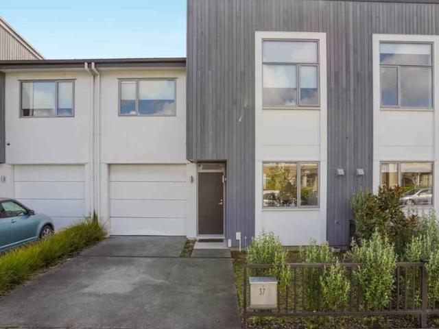 Townhouse for rent in Howick