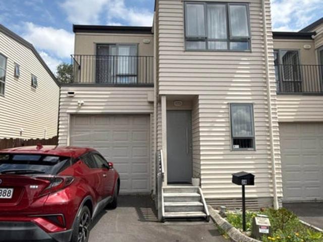 House for rent in East Tamaki