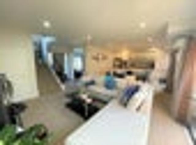 House for rent in Flat Bush