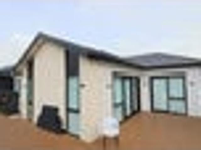 House for rent in Howick, Oroua County