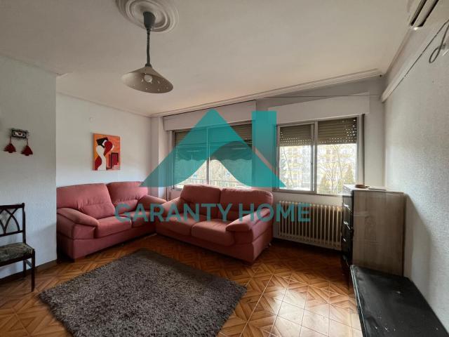 Apartamento en alquiler en Hernán Cortés, Cáceres