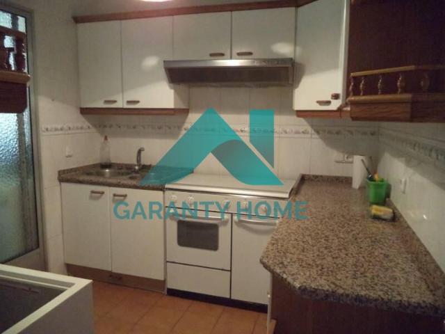 Apartamento en alquiler en Hernán Cortés, Cáceres