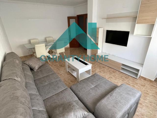Apartamento en alquiler en Casas Baratas, Cáceres