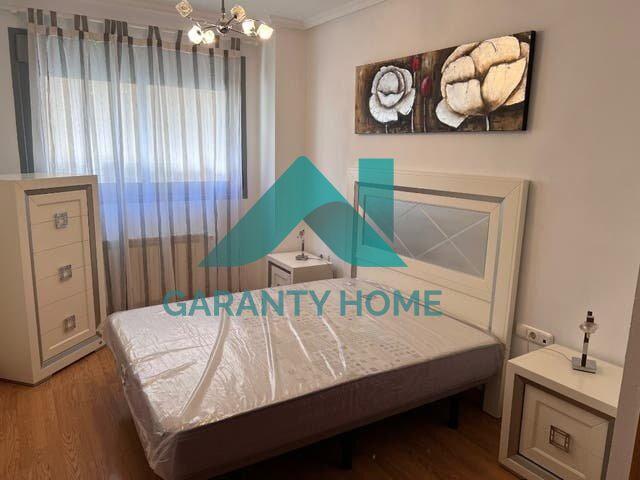 Apartamento en alquiler en El Rodeo, Cáceres