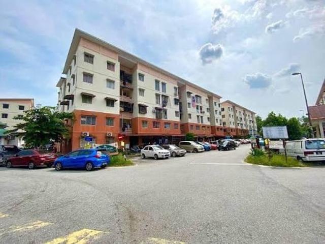 Apartment for sale in Petaling, Subang Jaya