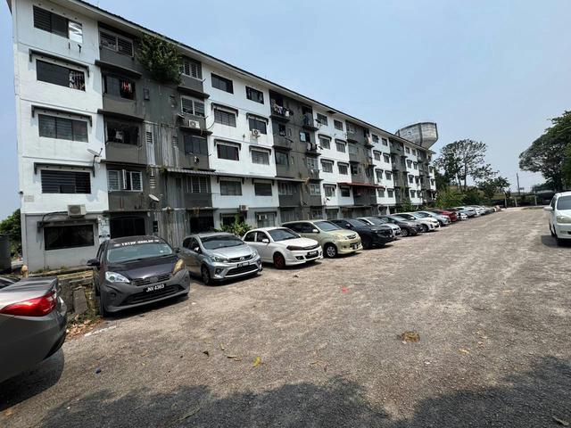 Flat for sale in Tampoi, Johor Bahru