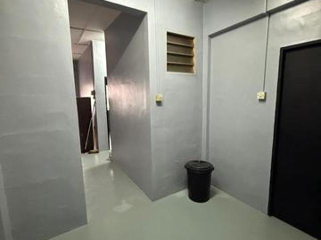 Flat for sale in Malaka