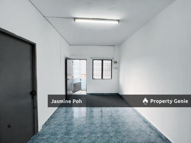 Flat for sale in Kluang, Johor