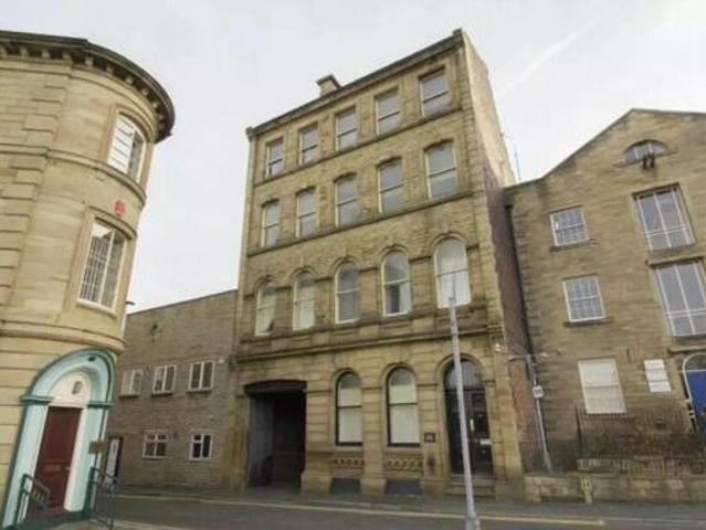 House for rent in Dewsbury