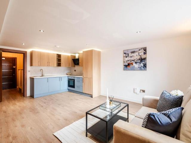 Apartment for rent in Woodhill Fold, Bury