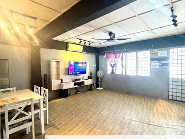 Flat for sale in Country Heights Damansara, Kuala Lumpur