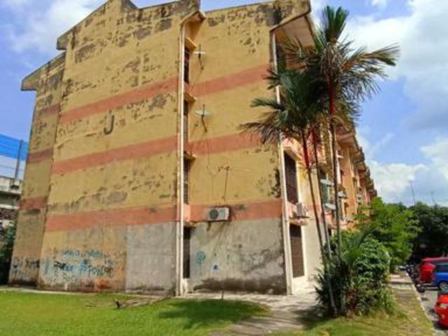 Flat for sale in Langat, Selangor