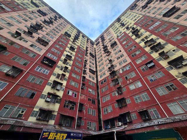 Apartment for sale in Petaling Jaya, Petaling