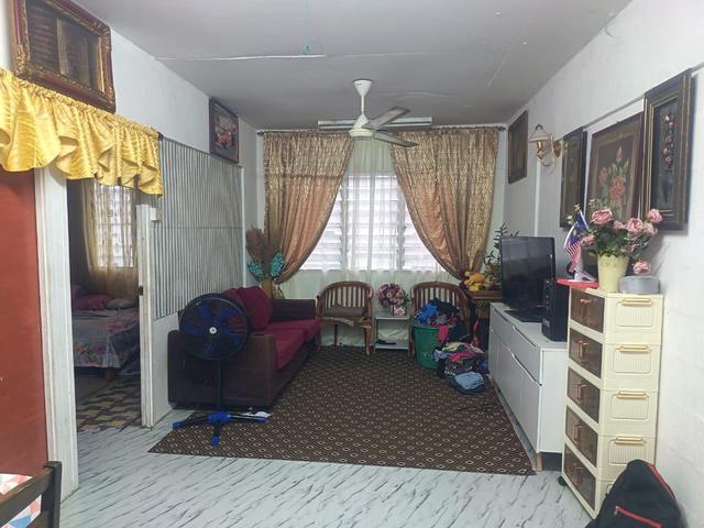 Flat for sale in Georgetown, Penang