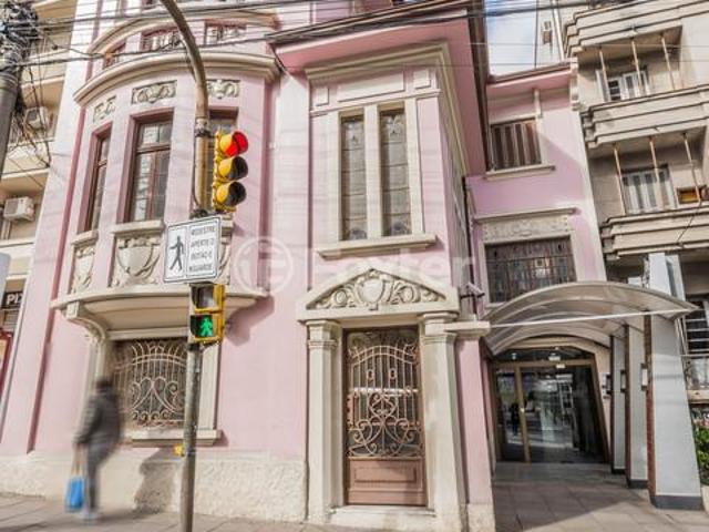 Flat venda em Região Geográfica Imediata de Porto Alegre, Região Metropolitana de Porto Alegre