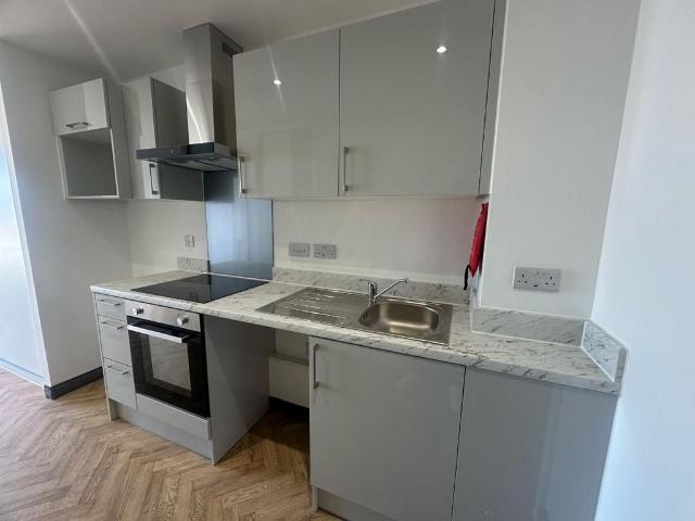 Studio for rent in St Matthew's, Old Wharf