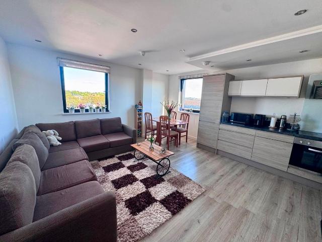 Apartment for rent in Key Street, Suffolk