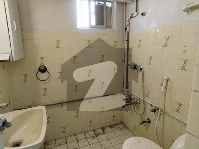 Apartment for rent in Clifton, North Waziristan