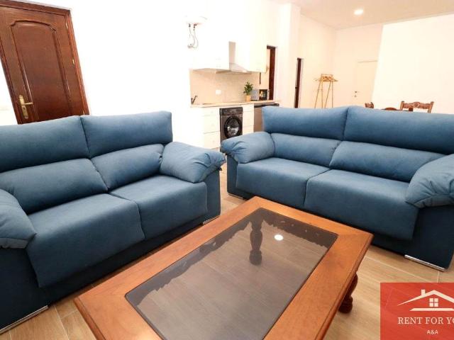 Apartamento en alquiler en Barrio de San Antón, Valle del Guadalhorce