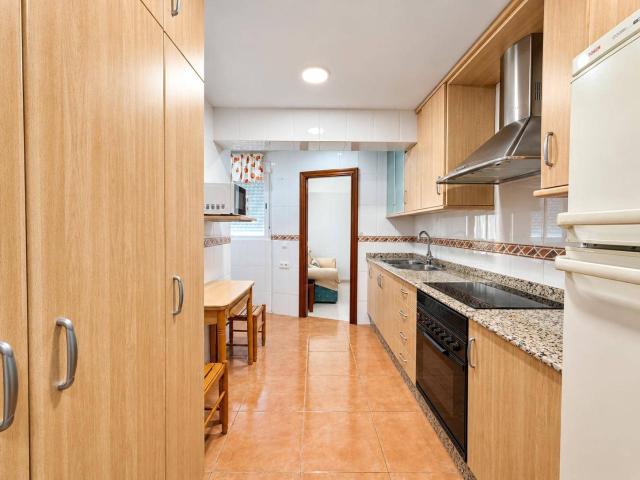 Apartamento en alquiler en Burjassot, València / Valencia