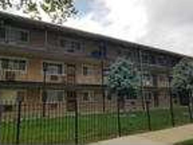House for rent in Chicago, Cook County