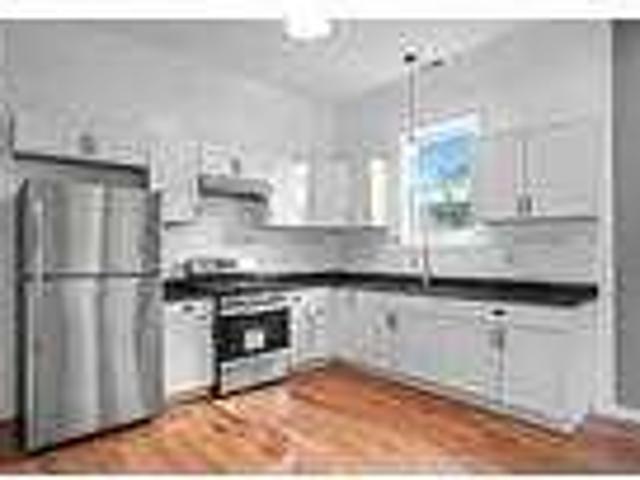 House for rent in Chicago, Cook County