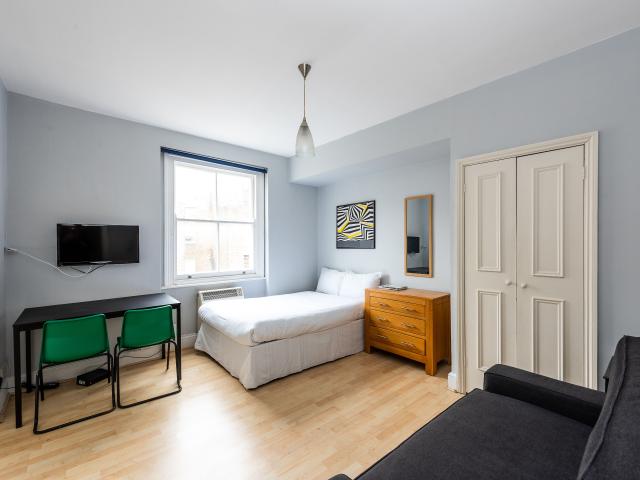 Apartment for rent in Earl's Court, Greater London