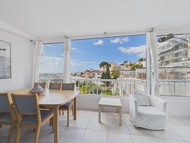 Apartamento en alquiler en El Terreno, Palma