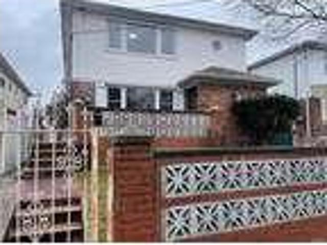 House for rent in Queens, Arverne