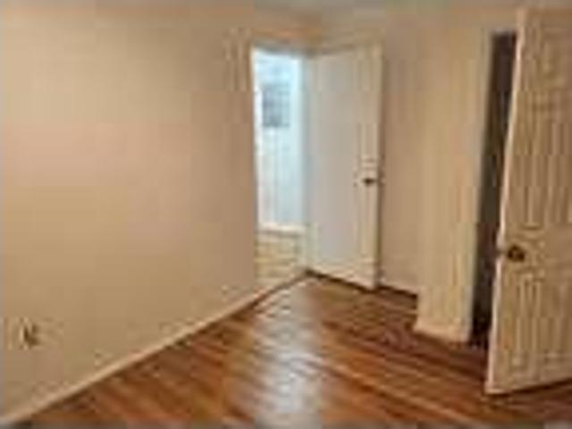 House for rent in Queens, Arverne