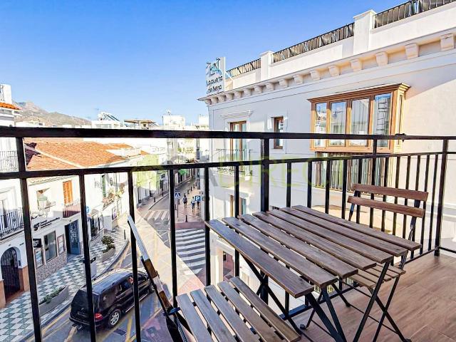 Apartamento en alquiler en Nerja, Málaga