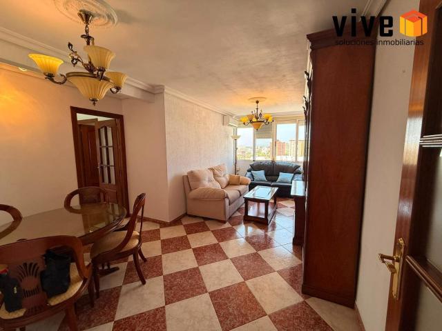 Apartamento en alquiler en Nervión, Sevilla