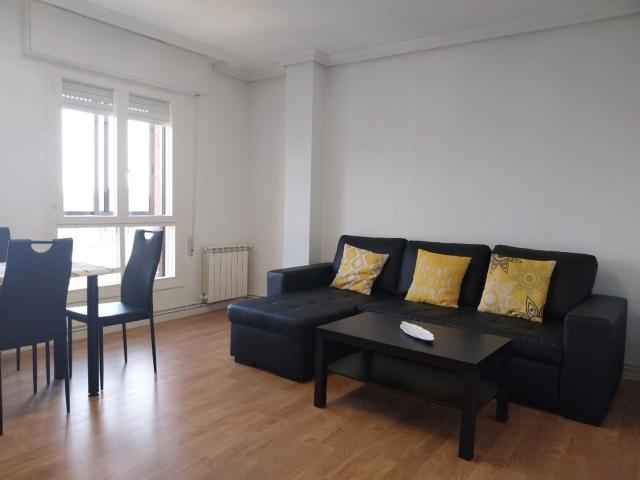 Apartamento en alquiler en Centro, Santander