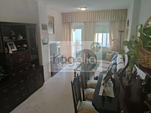 Apartamento en alquiler en Sevilla, Sevilla Este