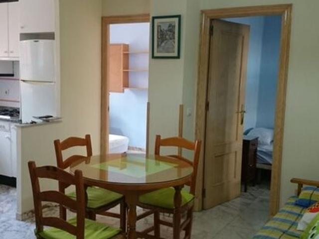 Apartamento en alquiler en Sevilla, Sector Sur-La Palmera-Reina Mercedes