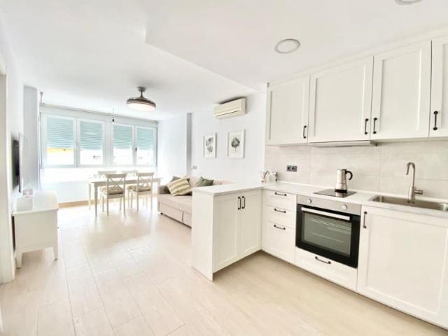 Apartamento en alquiler en Torre del Mar, La Axarquía