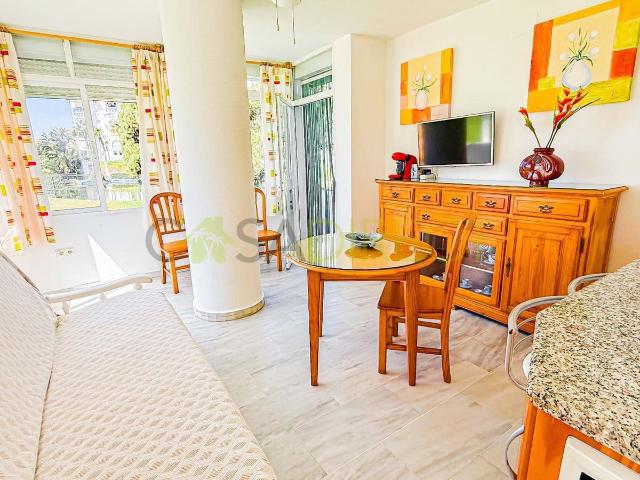 Apartamento en alquiler en Castillo Bajo-Conejito, La Axarquía