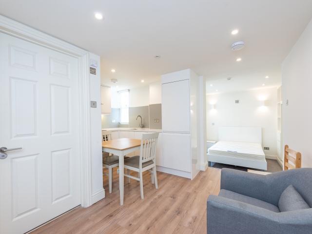 Apartment for rent in Pimlico, Greater London