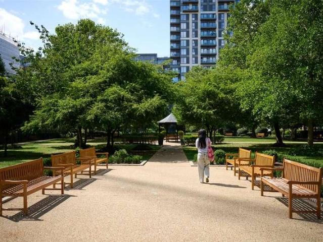 Flat for sale in Colindale, Greater London
