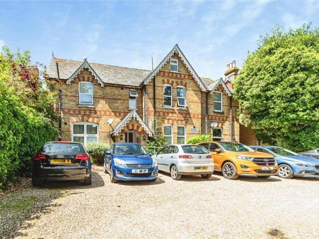 Flat for sale in Priest Down, Hampshire