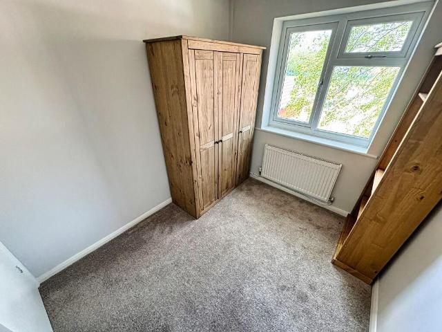 Flat for sale in Greenbank, Leftwich