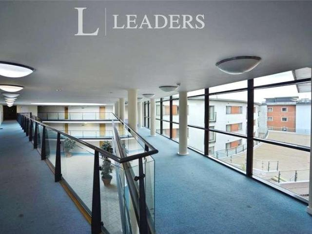 Flat for sale in Moulsham, Chelmsford